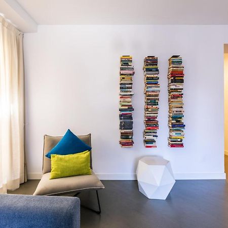 Amazing Flat 5 Balconies In Chueca - Gran Via Apartman Madrid Kültér fotó