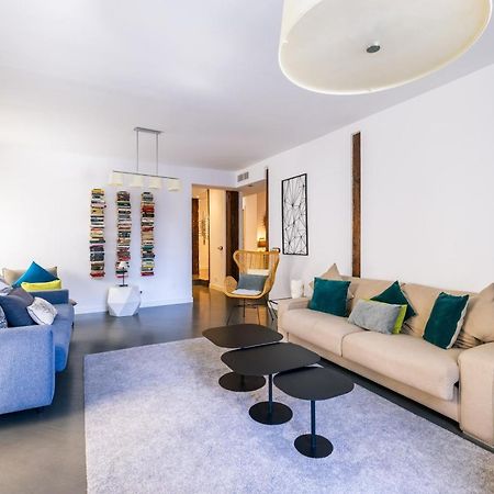 Amazing Flat 5 Balconies In Chueca - Gran Via Apartman Madrid Kültér fotó