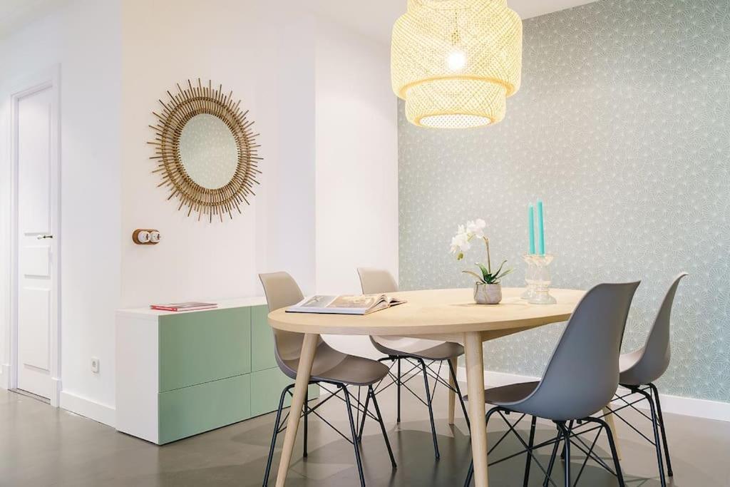 Amazing Flat 5 Balconies In Chueca - Gran Via Apartman Madrid Kültér fotó