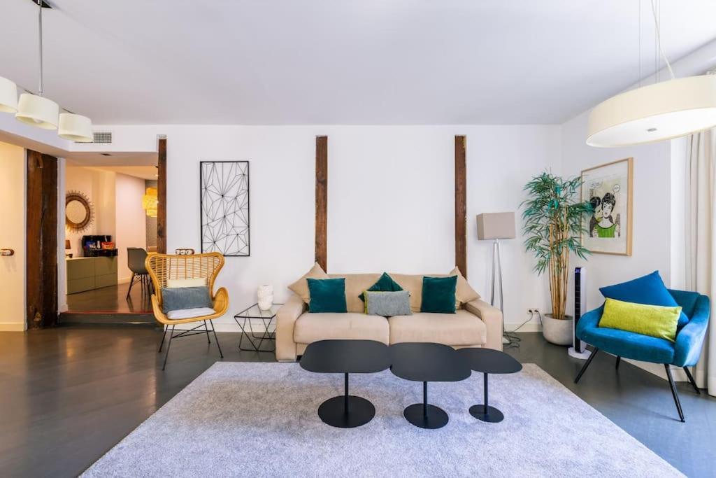 Amazing Flat 5 Balconies In Chueca - Gran Via Apartman Madrid Kültér fotó